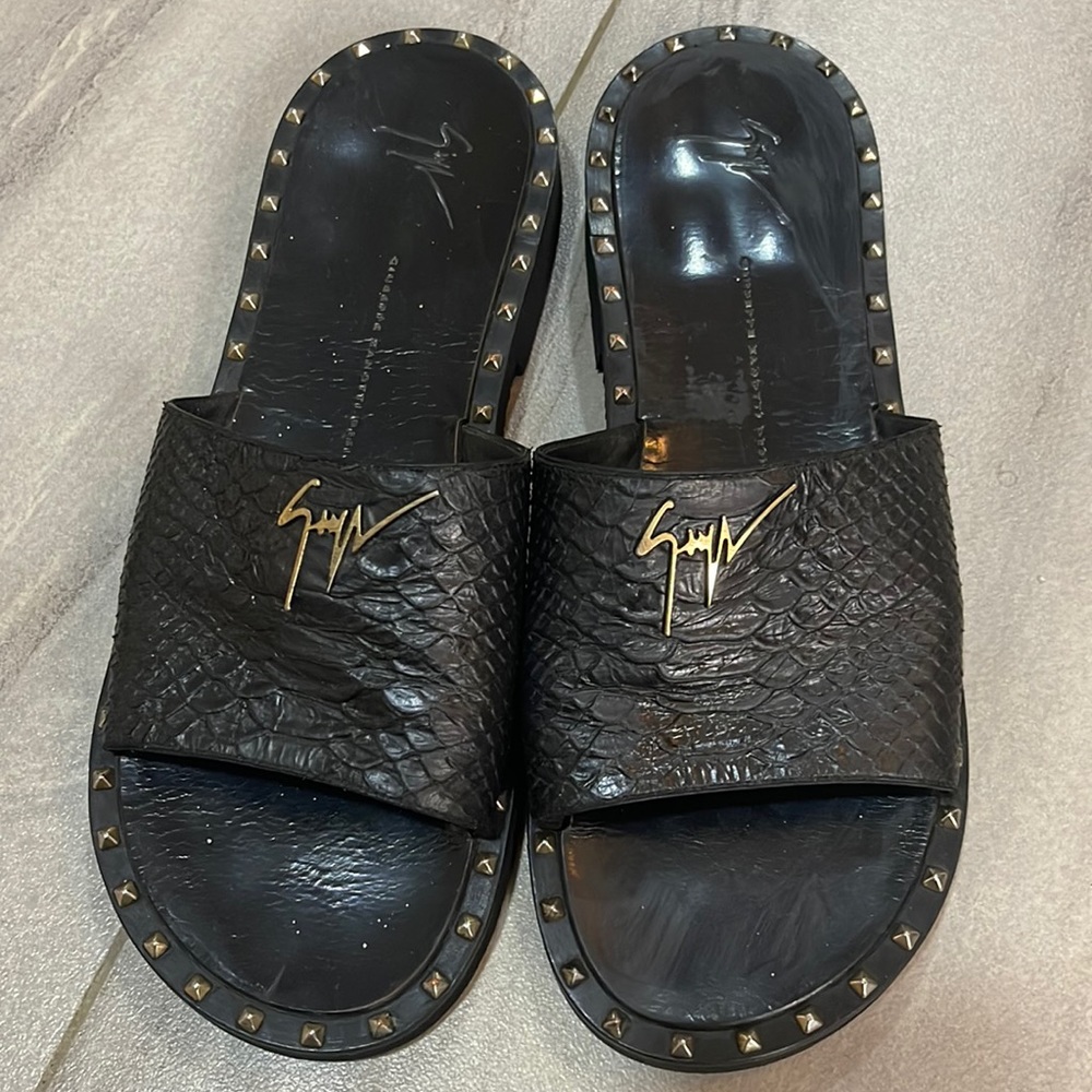 Guiseppe Zanotti mens sandal